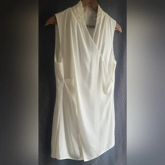 Cabi Wraparound Top Sleeveless White Size 8 - Picture 12 of 12